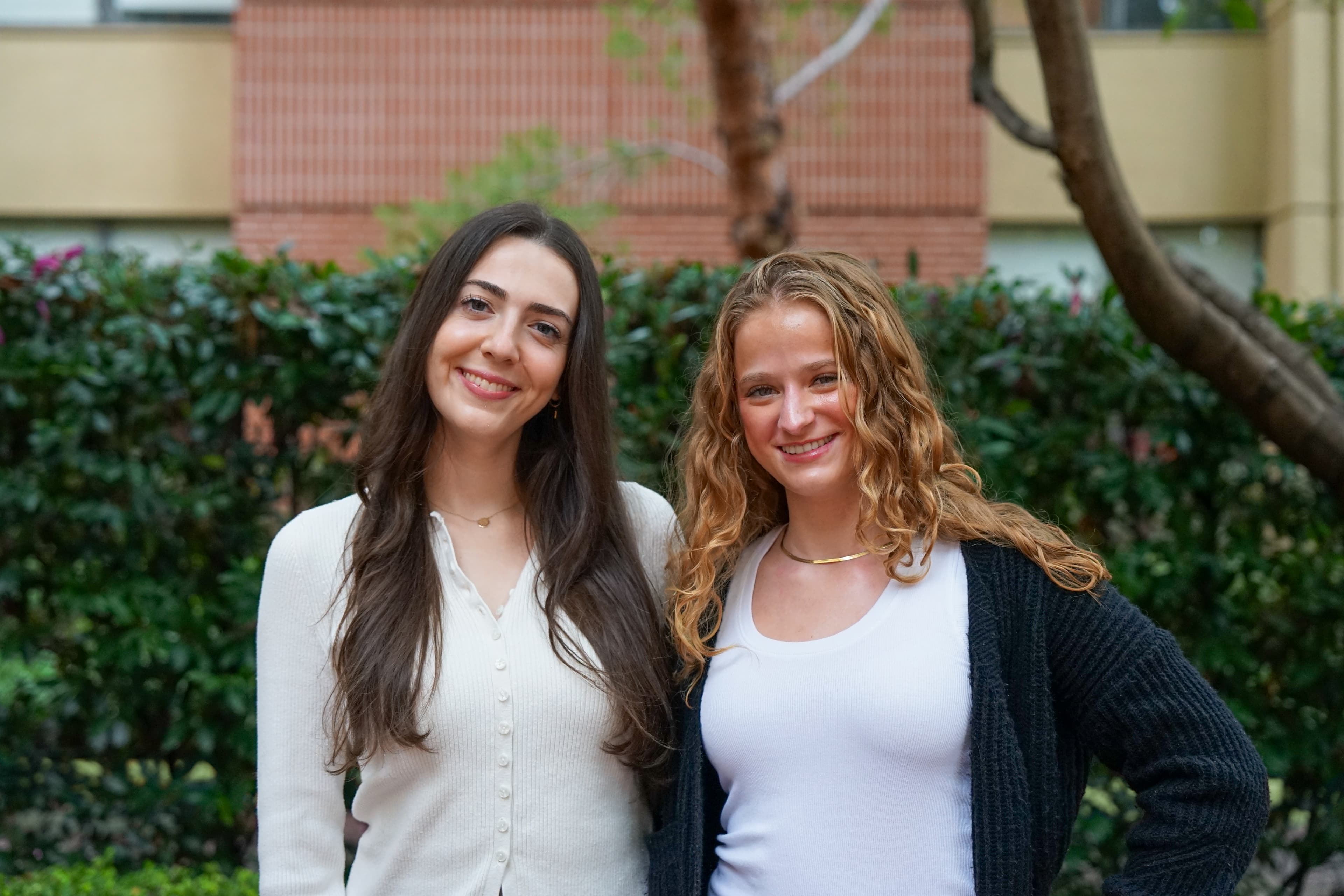 Tessa and Lili, founders of Faev